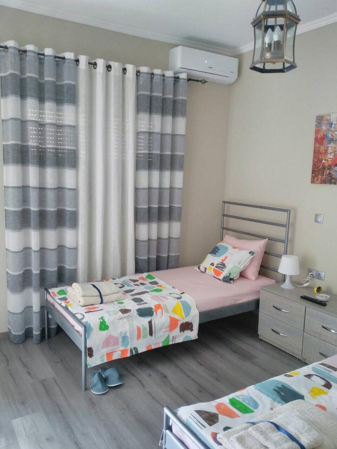 Petro'S Apartment Korce Exterior photo